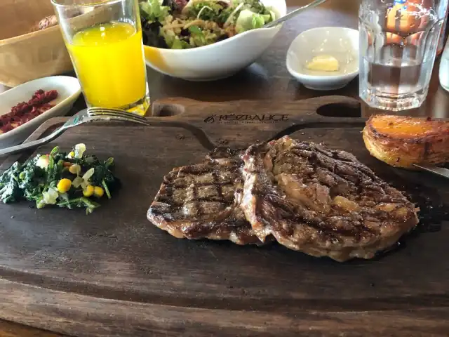 Közbahçe Steak House'nin yemek ve ambiyans fotoğrafları 3