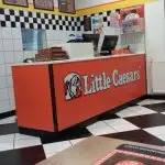 Little Caesars Pizza'nin yemek ve ambiyans fotoğrafları 2