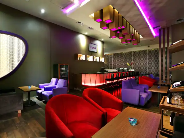 Gambar Makanan The Lounge - Atria Hotel 3