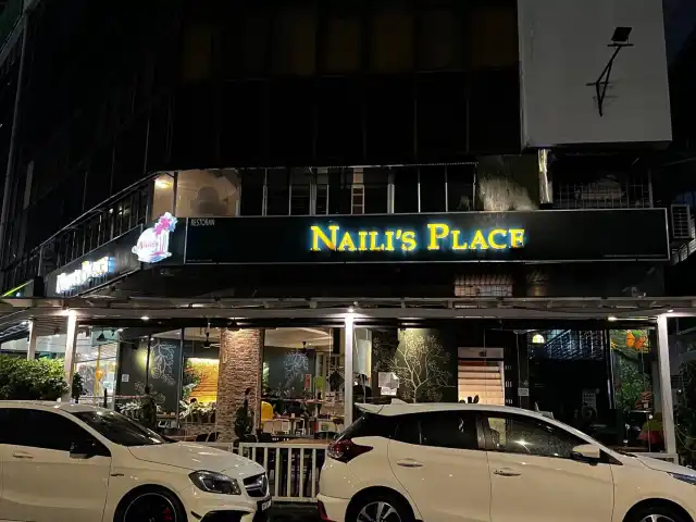 Naili's Place Food Photo 9