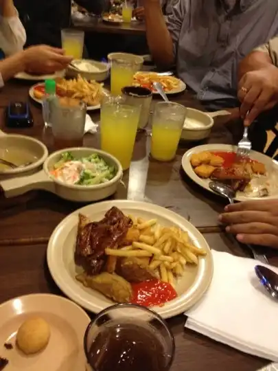 Gambar Makanan Hartz Chicken Buffet 14