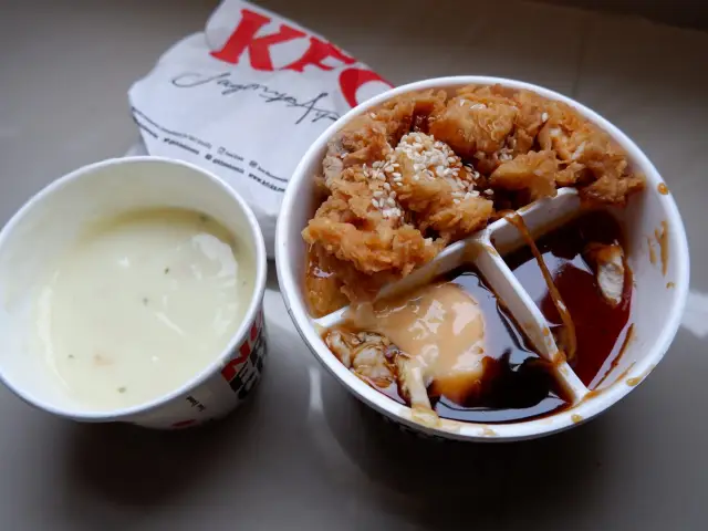 Gambar Makanan KFC Box 2