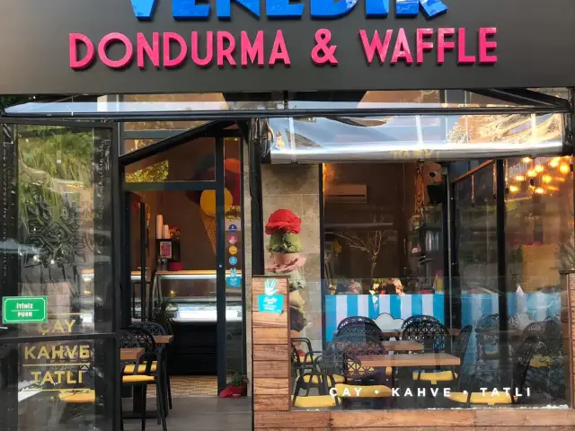 Venedik Dondurma & Waffle'nin yemek ve ambiyans fotoğrafları 4