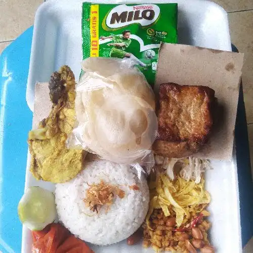 Gambar Makanan Nasi Kuning / Kedai Bu Yuni, Jatimulyo 10