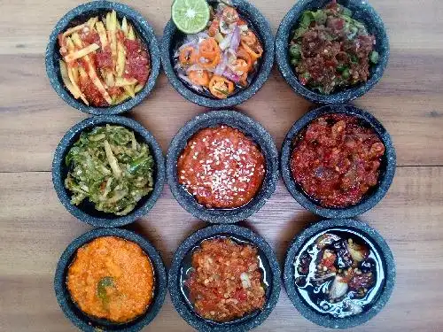 Kedai Ulam Sari, Sukamekar