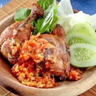 Gambar Makanan Ayam Bakar & Pecel Lele Rizki, Gang Buntu 6