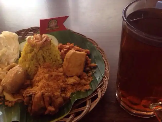 Gambar Makanan Nasi Kuning Plus Plus 20