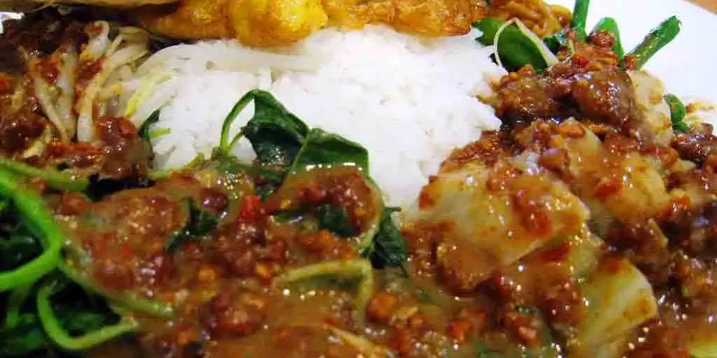 Nasi Pecel Bu Diwo, Dago