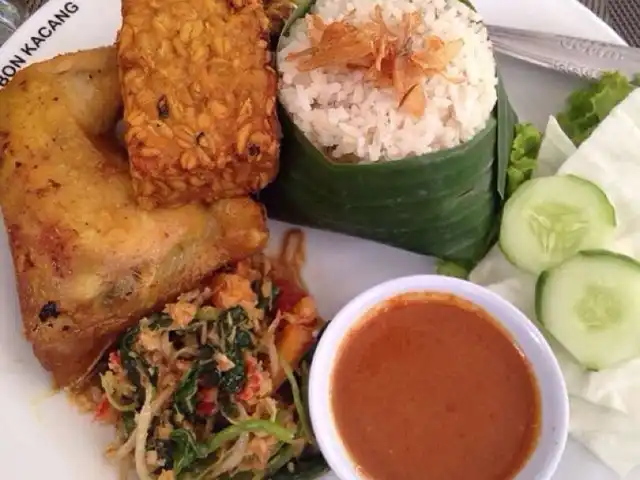 Gambar Makanan Nasi Uduk Kebon Kacang Nu Bang H. Ali 7