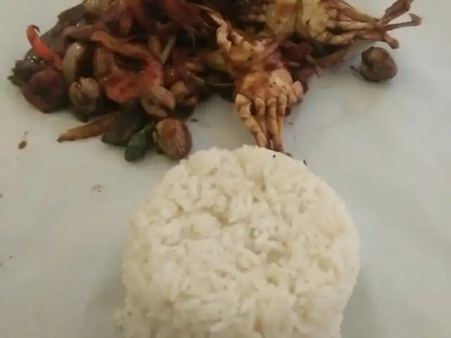 Shell Out Omak Den Food Photo 9