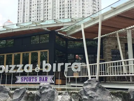 Gambar Makanan Pizza e Birra Sports Bar Central Park 16