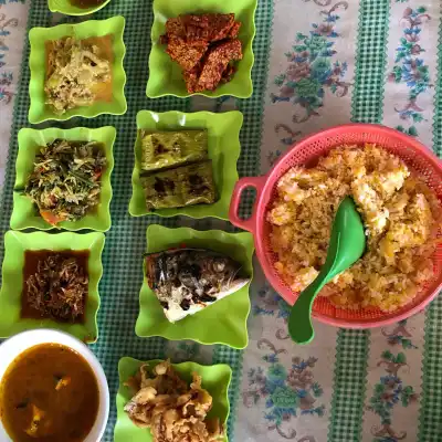 Warung Makan Khas Kaili