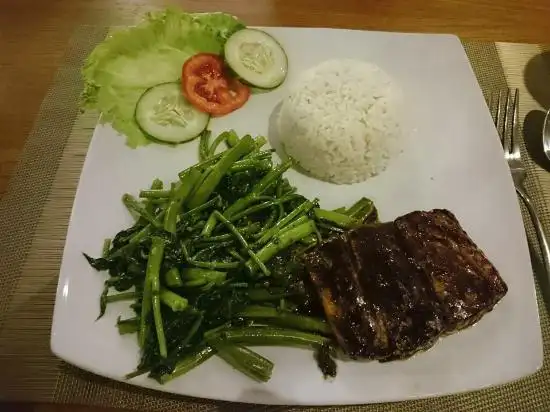 Gambar Makanan Bau Nyale Restaurant 19