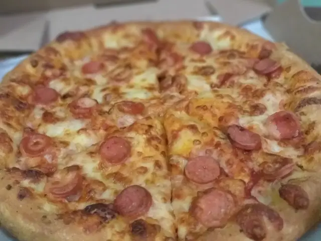 Gambar Makanan Domino's Pizza 4