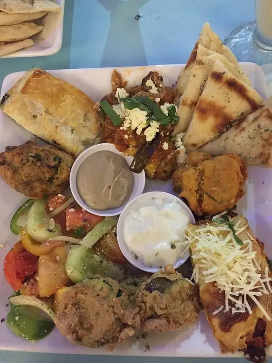 Gambar Makanan Santorini Greek Restaurant Kuta 3