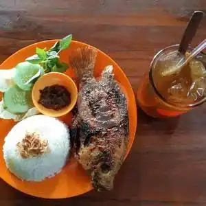 Gambar Makanan Batagor Siomay Juned - Duku 14