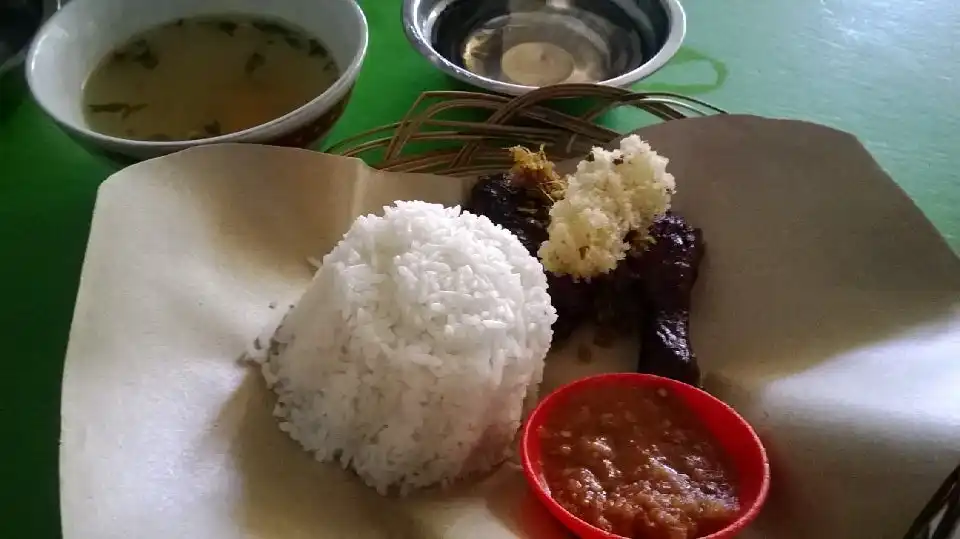 Warung Bamara (masakan khas Banjarmasin)