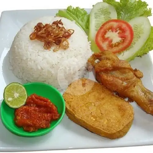 Gambar Makanan Ayam Goreng dan Seblak Si Kembar Cicadas, Gg. Banteng No 34 Cicadas 7