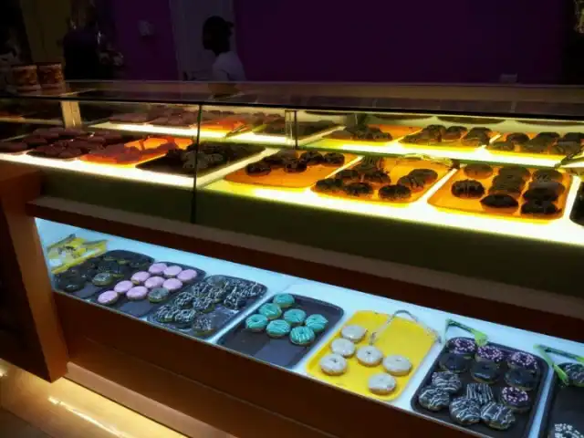 Gambar Makanan O-Telo Donuts, Cakes & Cookies 14