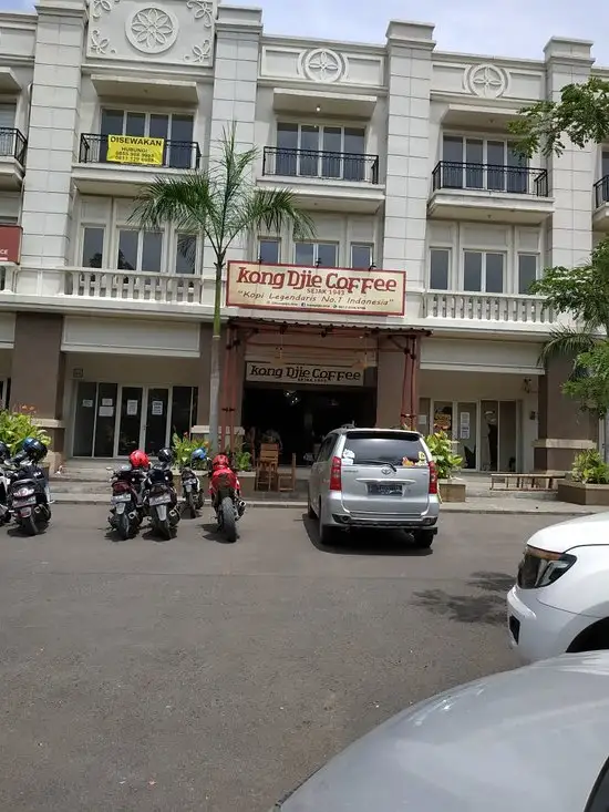 Gambar Makanan Kong Djie Coffee Karawang 8