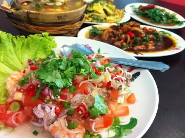 Hana Thai Kitchen Food Photo 10