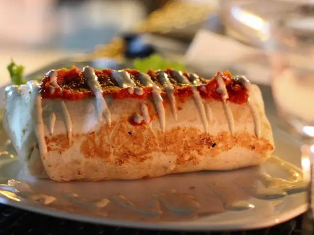 Gambar Makanan Frida's Burrito 13