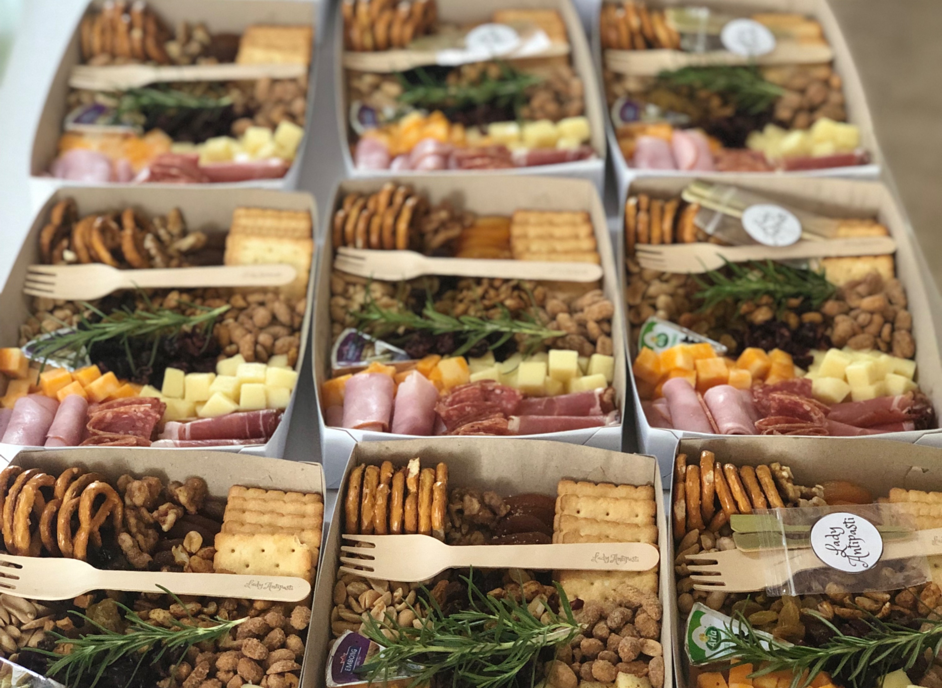 Lady Antipasti Bluebird near me in Parañaque Discover Restaurant