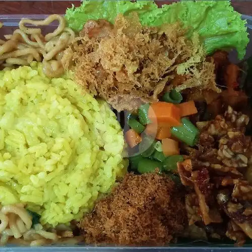 Gambar Makanan Nasi Kuning Bu'DHIN, Raya Tanjungsari 17