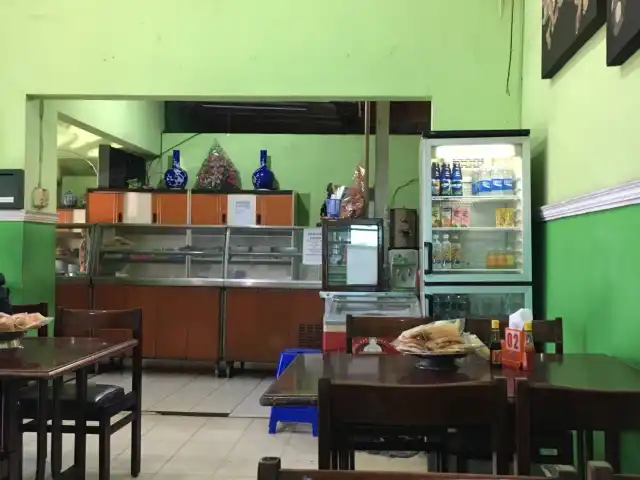 Gambar Makanan Ayam Goreng Mbok Berek 3