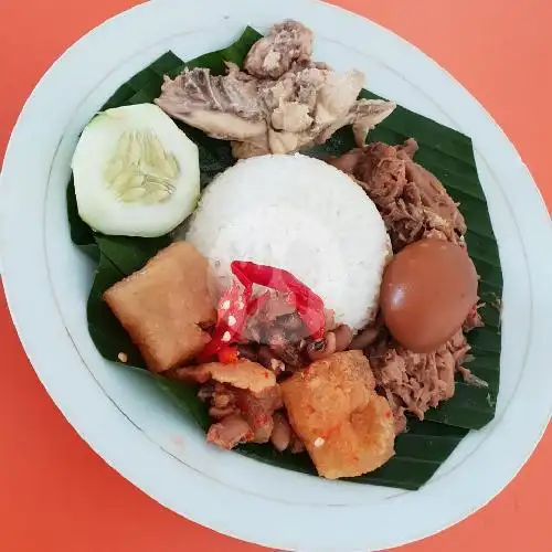 Gambar Makanan Nasi Kuning Hwa Ind, Simpang Borobudur 12