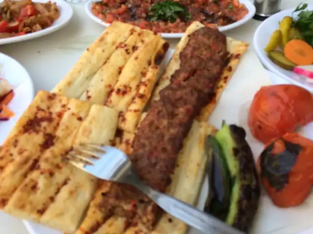 hallaçoğlu kebap'nin yemek ve ambiyans fotoğrafları 9