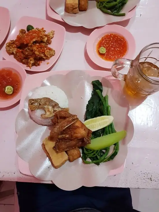 Gambar Makanan Warung Pink Tempong 5