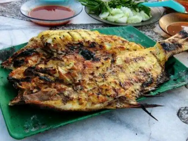 Gambar Makanan Ikan Laut Bakar Pantura 8