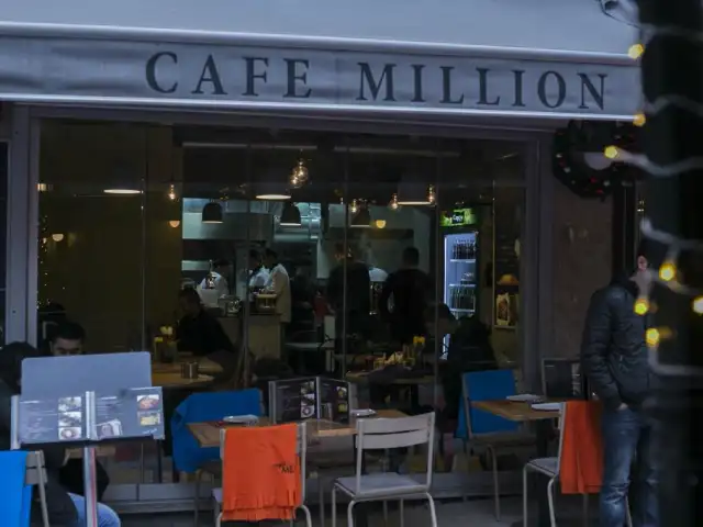 Million Cafe'nin yemek ve ambiyans fotoğrafları 12