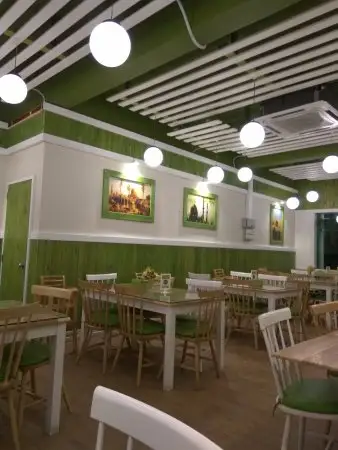 Nana's Classic Cafe