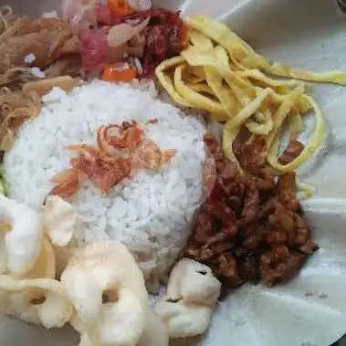 Gambar Makanan Nasi Uduk & Nasi Kuning Bu Arip, Saco 8