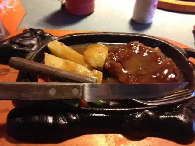 Gambar Makanan Steak Roso 3