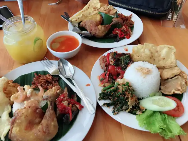 Gambar Makanan Semanggi Resto 3