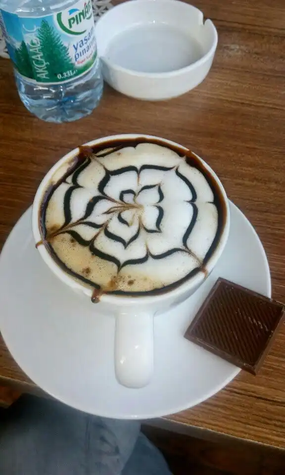 Coffee Bravo'nin yemek ve ambiyans fotoğrafları 4