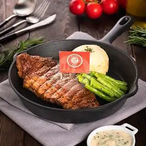 Gambar Makanan Steak Hotel by Holycow!, TKP Karawaci 17