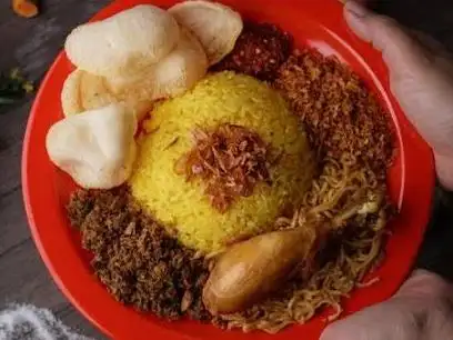 NASI KUNING BAKWAN UDANG