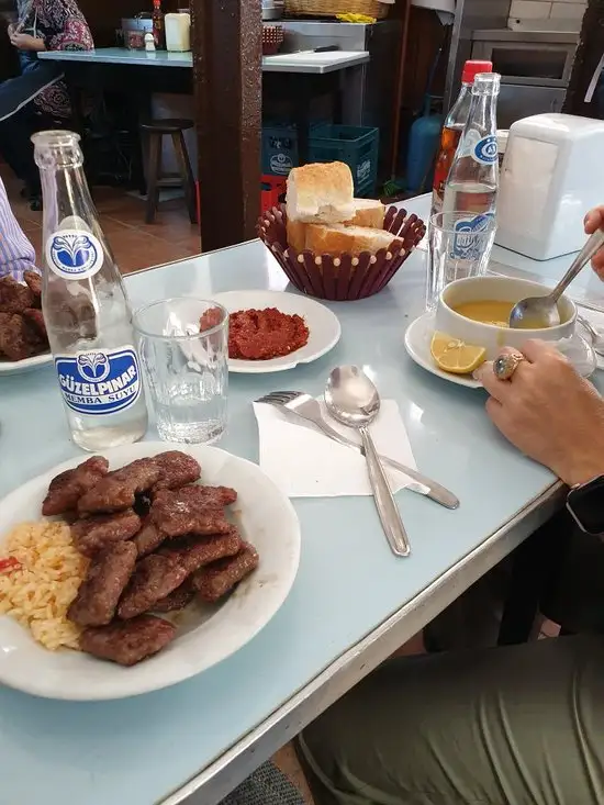 Köfteci Arnavut'nin yemek ve ambiyans fotoğrafları 25