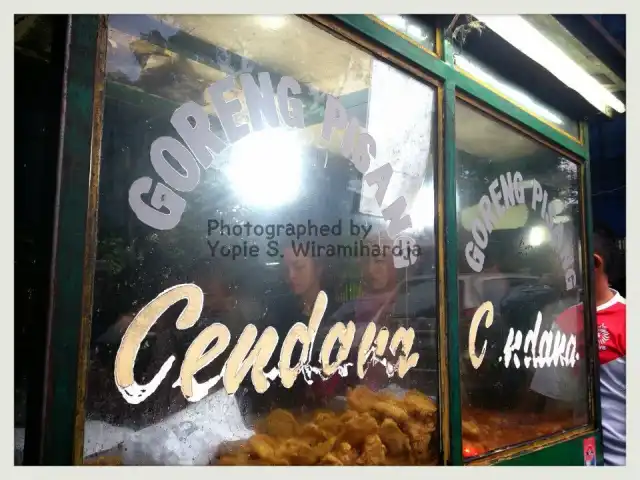 Gambar Makanan Aneka Gorengan Cendana 6