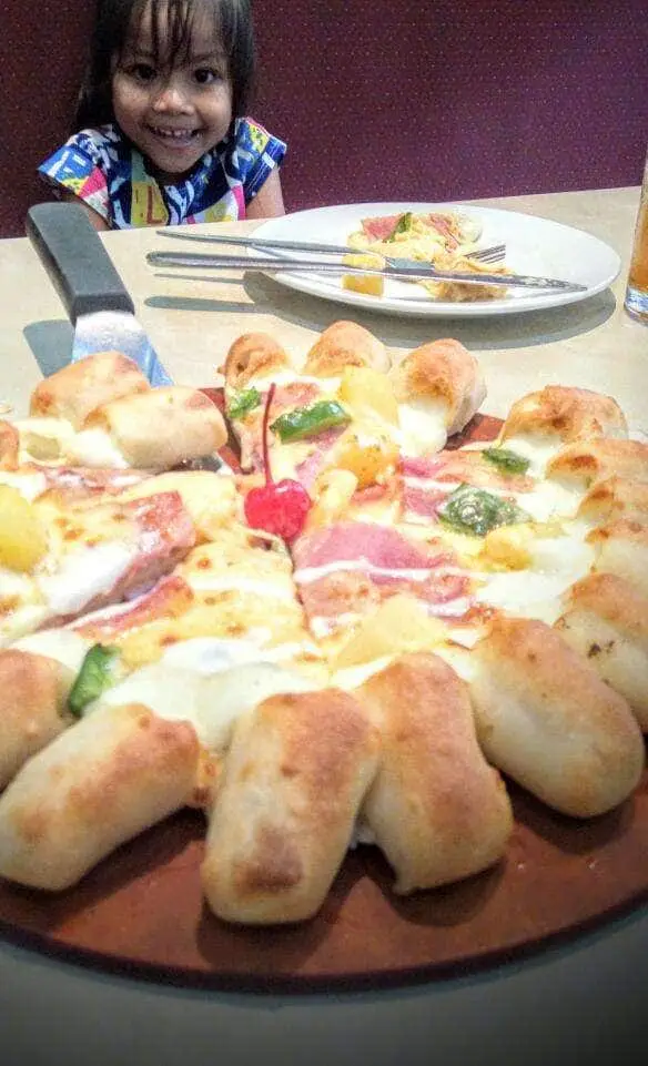 Pizza Hut Food Photo 16