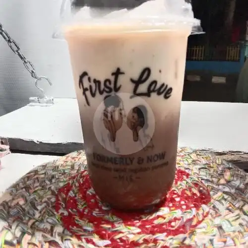 Gambar Makanan Minuman First Love, Bukittinggi, Jl Sutan Syahrir 11