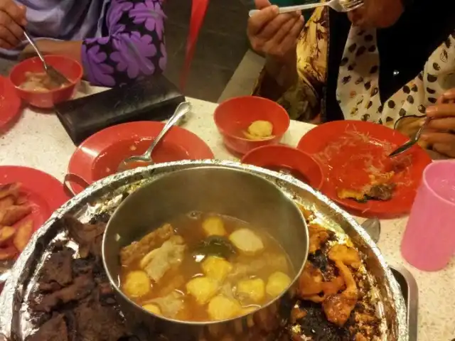 Api Api Steamboat & Grill Food Photo 9