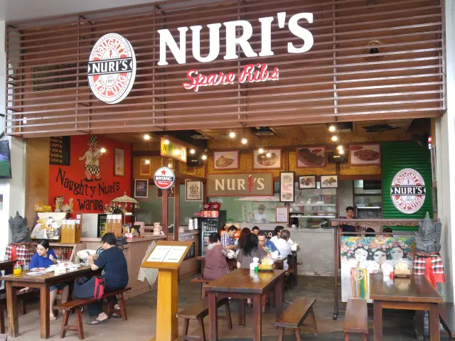 Gambar Makanan Naughty Nuri's Warung 6