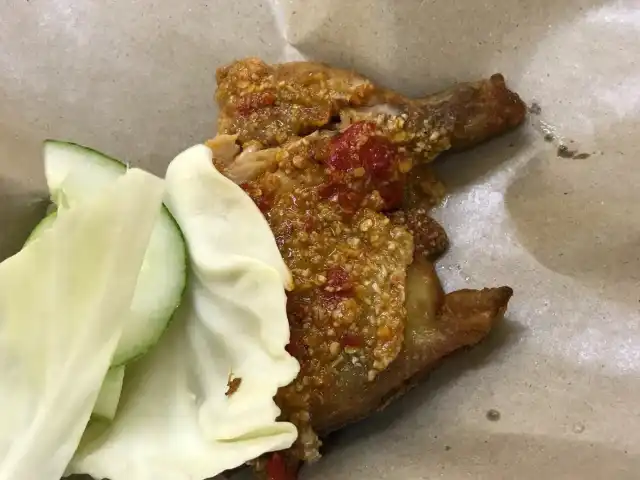 Ayam Gepuk Pak Gembus Food Photo 5