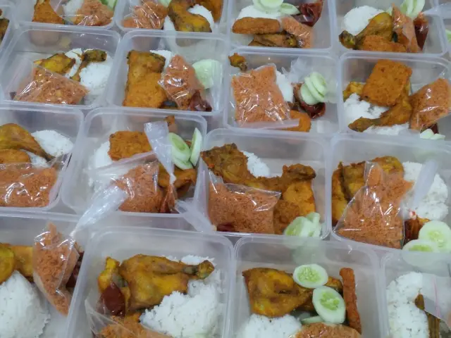 Gambar Makanan Ayam Goreng Borobudur 7