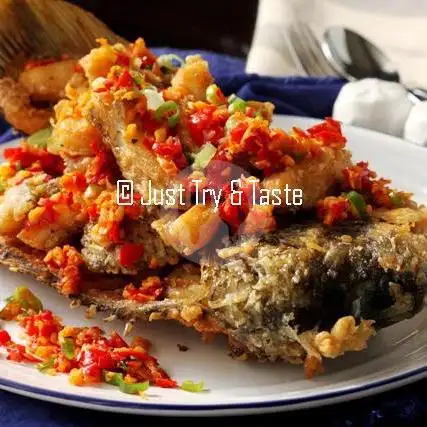 Gambar Makanan Seafood Sedap Malam, Rawa Belong 18